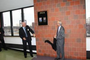 10006191_689117357797973_146138571_n