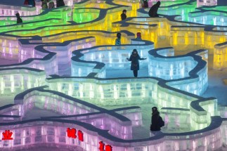 BN-GG563_0105HA_J_20150105021101